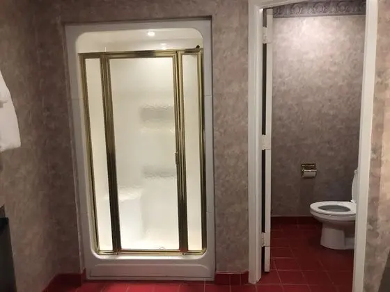 Standard Oda, 1 En Büyük (King) Boy Yatak, Bahçeli