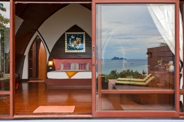 Ocean Cliff Villa