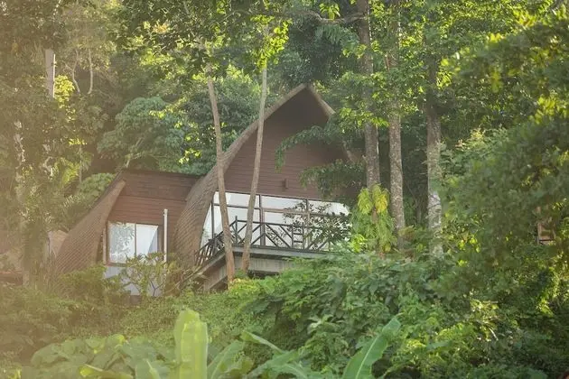 Ocean Cliff Villa