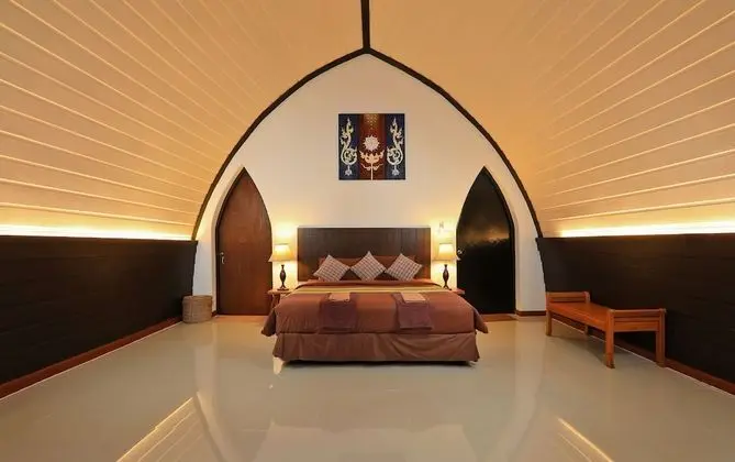 Ocean Cliff Villa