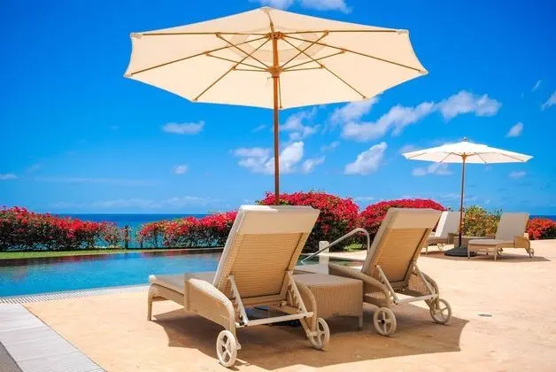 Cove Suite