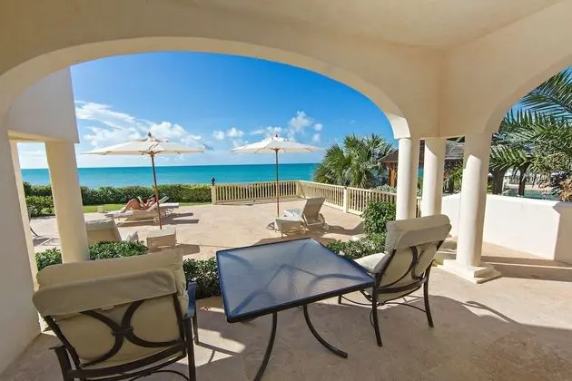 Cove Suite