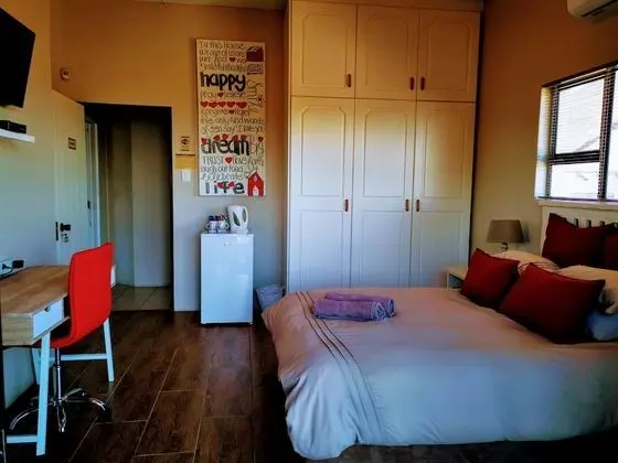 Tek Büyük Yataklı Oda (Blue Rock)