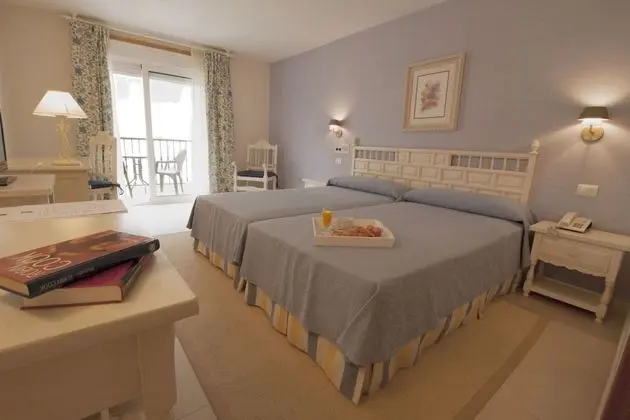 Tek Büyük veya İki Ayrı Yataklı Oda