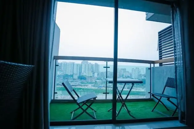 Deluxe Oda, Balkon, Göl Manzaralı