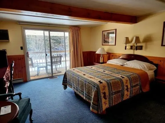 Deluxe Tek Kişilik Oda, 1 Büyük (Queen) Boy Yatak, Balkon, Nehir Manzaralı (Deluxe Room Queen)