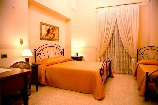 Villa, 4 Yatak Odası, Kişiye Özel Havuzlu