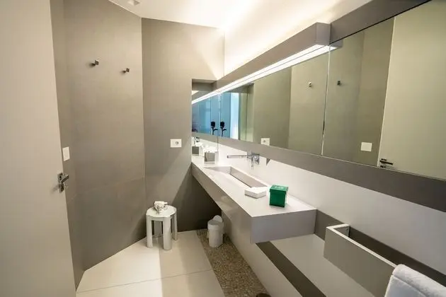 Süit, Teras, Denize Bakan