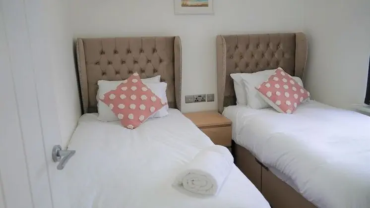 Apart Daire, Banyolu/Duşlu (2 Bedroom  Townhouse )