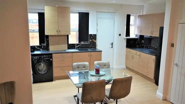 Apart Daire, Banyolu/Duşlu (2 Bedroom  Townhouse )