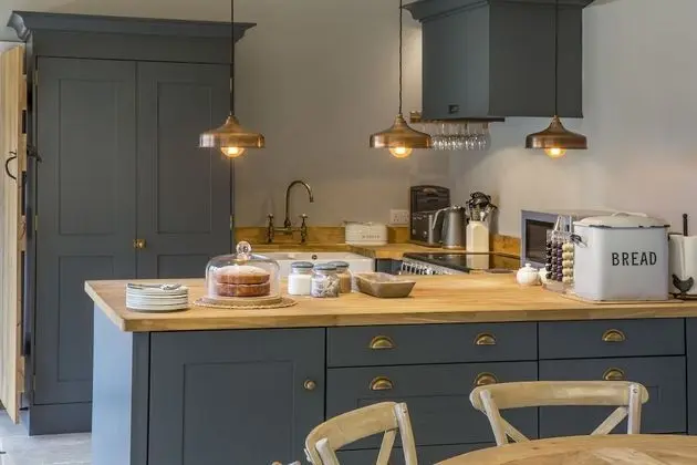 Exclusive Kır Evi, Özel Banyo (The Cowsheds - Sleeps 19)