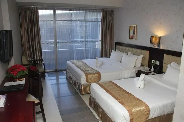 Deluxe Üç Kişilik Oda