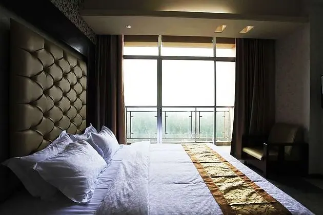 Executive Süit, Tepe Manzaralı