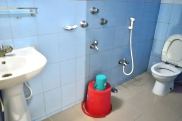 Deluxe Tek Büyük Yataklı Oda, 1 Yatak Odası, Sigara İçilebilir, Balkon