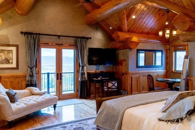 Luxury Süit, 1 En Büyük (King) Boy Yatak, Özel Banyo, Şehir Manzaralı