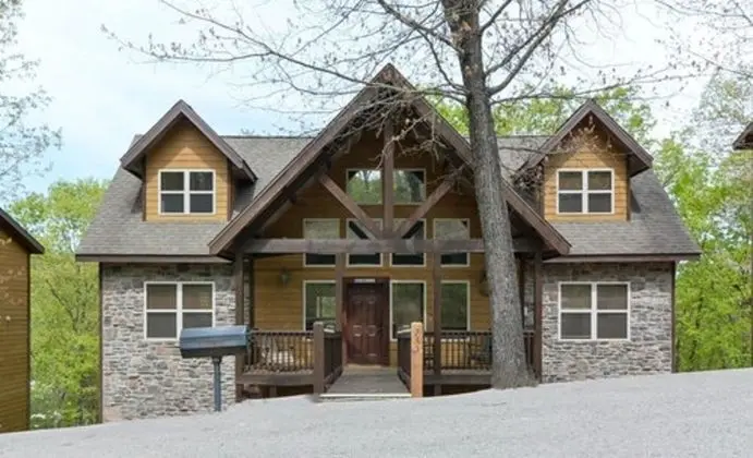 Ev (Coyote Cabin - EXCELLENT Location - 6)