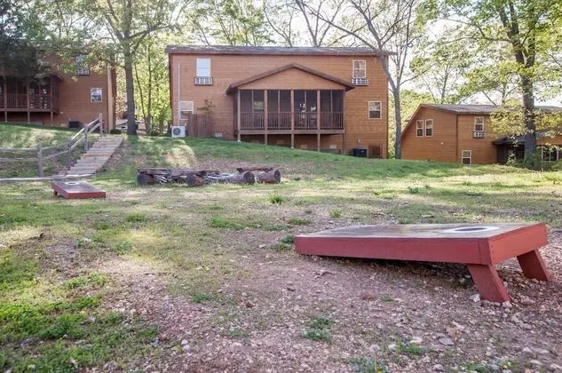 Ev (Coyote Cabin - EXCELLENT Location - 6)