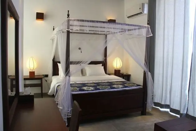 Deluxe Tek Büyük Yataklı Oda, 1 En Büyük (King) Boy Yatak, Balkon, Plaj Manzaralı