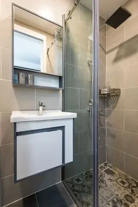 Premium Stüdyo, 1 Büyük (Queen) Boy Yatak, Sigara İçilmez, Teras