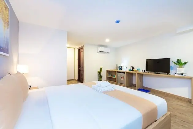 Deluxe Tek Büyük Yataklı Oda
