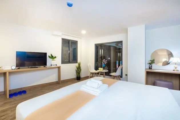 Deluxe Tek Büyük Yataklı Oda