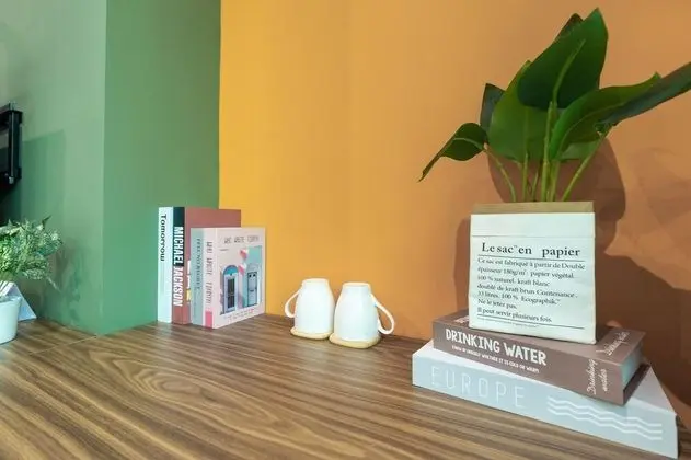 Basic Üç Kişilik Oda, Sigara İçilmez