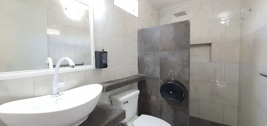 Deluxe room 2B