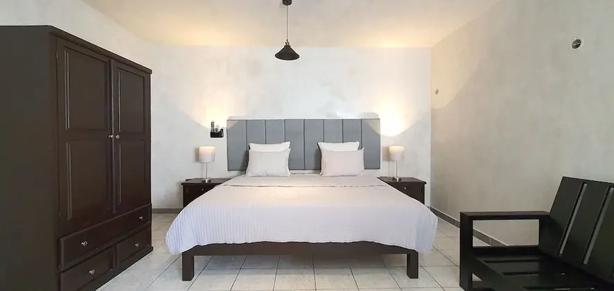 Deluxe room 3B