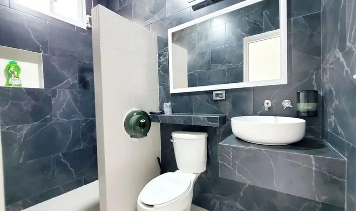 Design Oda, 1 En Büyük (King) Boy Yatak, Buzdolabı ve Mikrodalga, Bahçe Manzaralı