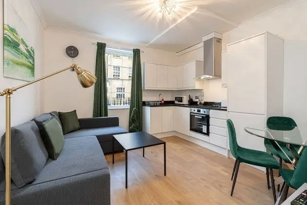 Superior Apart Daire, Banyolu/Duşlu