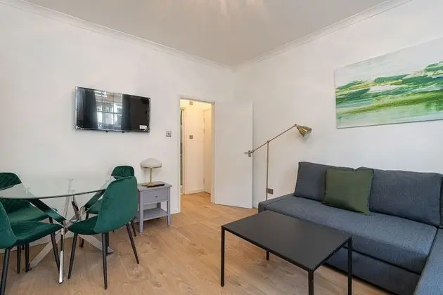 Superior Apart Daire, Banyolu/Duşlu