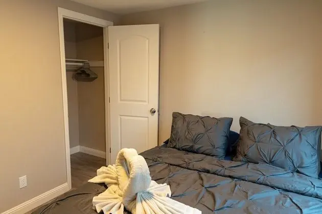 Ev (Cozy 1-Bedroom in  Richmond)