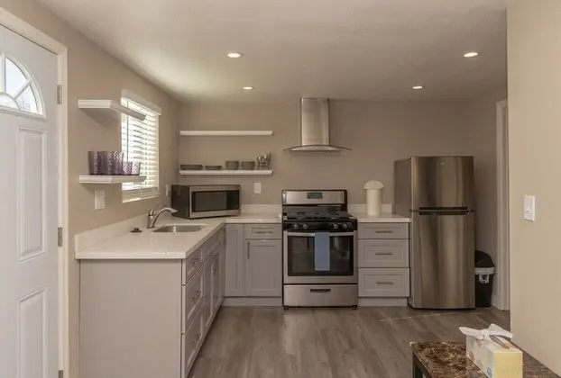 Ev (Cozy 1-Bedroom in  Richmond)