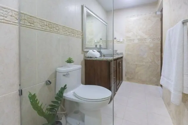 Ortak Ranzalı Oda, 1 Yatak Odası, Engellilere Uygun, Bahçe Manzaralı