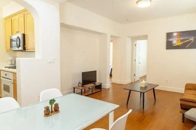 Ev (Cozy 3-Bedroom in Fremont, Near BART!)