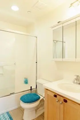 Ev (Cozy 3-Bedroom in Fremont, Near BART!)