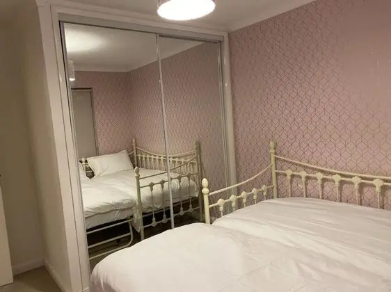 Apart Daire, 2 Büyük (Queen) Boy Yatak