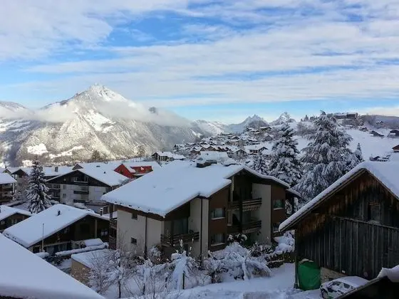 Apart Daire, 3 Yatak Odası, Balkon