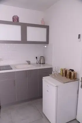 Apart Daire, 1 Çift Kişilik Yatak, Sigara İçilmez