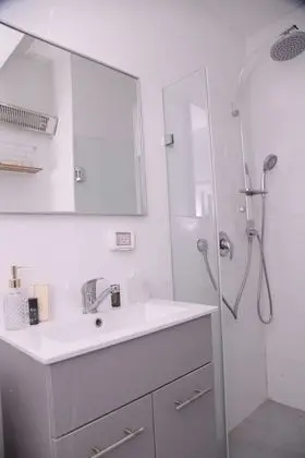 Apart Daire, 1 Çift Kişilik Yatak, Sigara İçilmez