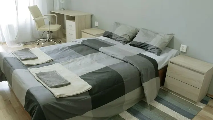 City Apart Daire, 1 Büyük (Queen) Boy Yatak ve Çekyat, Dağ Manzaralı
