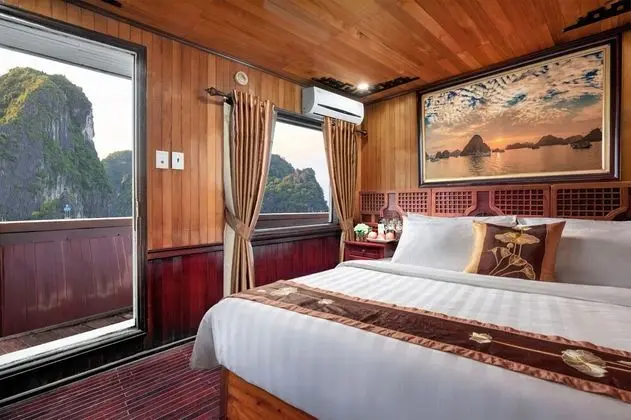 Deluxe Tek Büyük Yataklı Oda, Deniz Manzaralı
