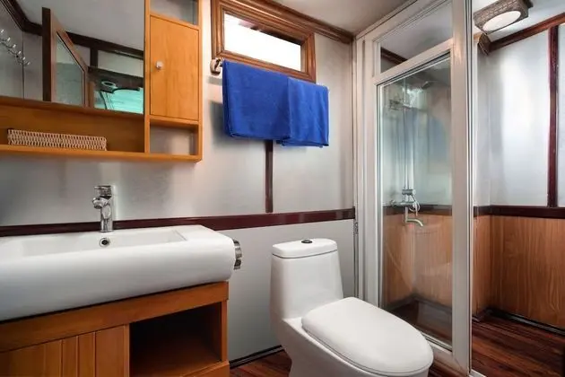 Deluxe Üç Kişilik Oda
