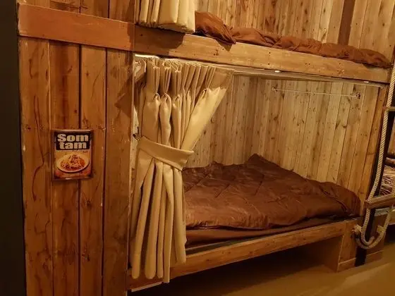 Mixed Dormitory 8 Beds