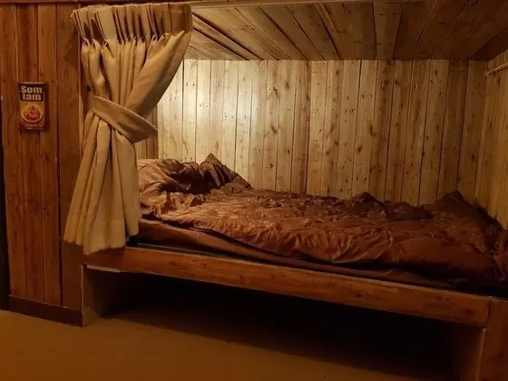 Mixed Dormitory 8 Beds