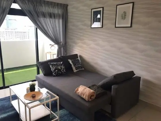 Apart Daire, Havuz Kullanımı, Şehir Manzaralı