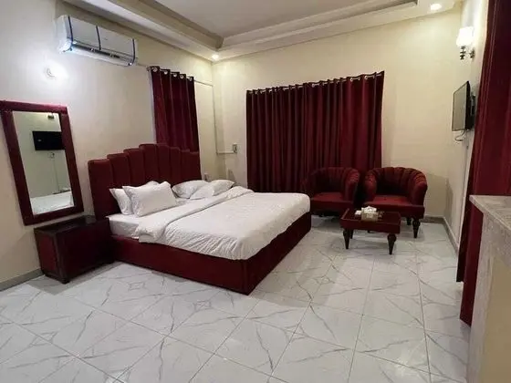 Deluxe Tek Büyük Yataklı Oda