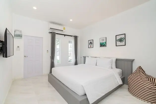 Deluxe Tek Büyük Yataklı Oda, Bahçe Manzaralı