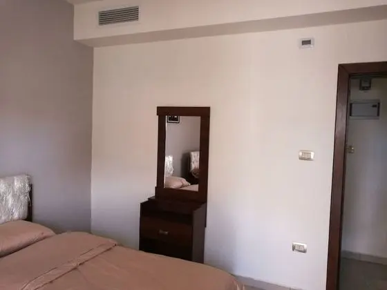 City Apart Daire, 2 Yatak Odası, Sigara İçilebilir, Dağ Manzaralı