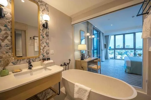 Deluxe Tek Büyük veya İki Ayrı Yataklı Oda, Şehir Manzaralı